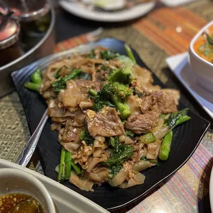 38. Pad Se-Ew Noodles