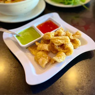 Fried Calamari w/ basil aioli - yum!