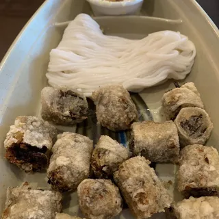 Fried spring rolls