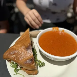 Florentine Steak Sandwich and Tomato Basil Cup