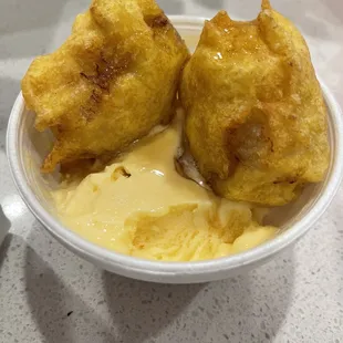 Fried Banana with Ice Cream (4 pieces)