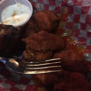 Boneless Medium Wings with Ranch