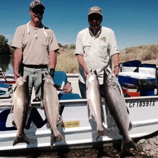 Sacramento River Salmon Fishing in August