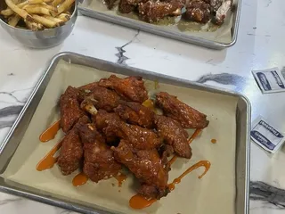 CJ's Sports Bar And Grill