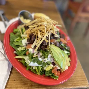 Bbq salad with tri tip