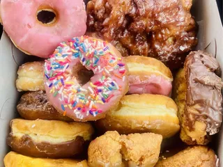 KB Donuts