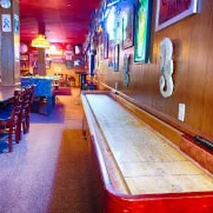 Free Shuffleboard play all day everyday