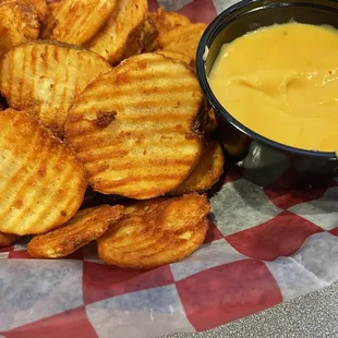 Buffalo chips with cheese