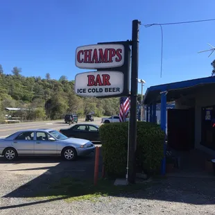 Champs Bar