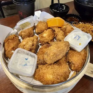 Deep Fried Chicken Wings