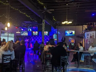 RnR Bar & Grill