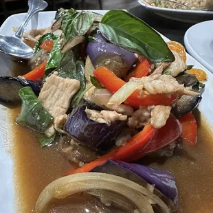 Basil eggplant with pork