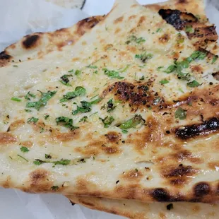 Garlic naan