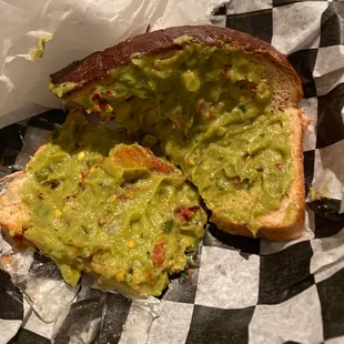 guacamole bread