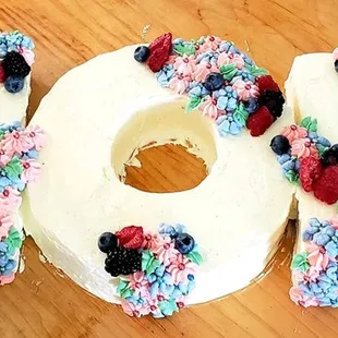 Custom cakes for special occasions