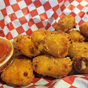 Macaroni Gouda Bites