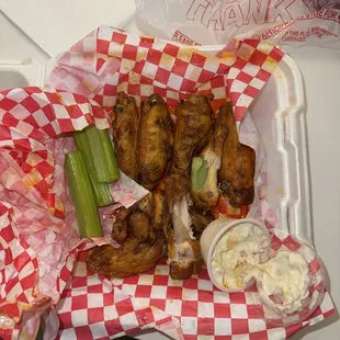 8 rubber 2week smoked wings