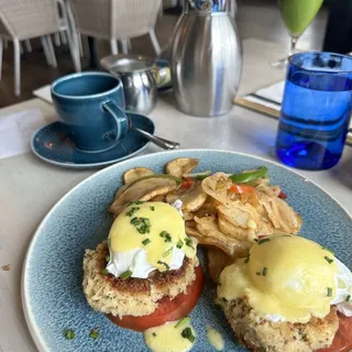 Crab Cake Benedict