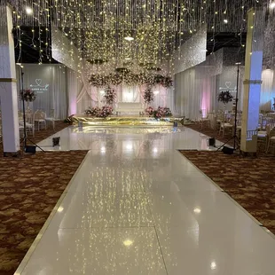 sushi and sashimi, interior