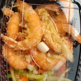 Salt and pepper prawns