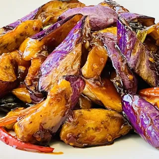 Eggplant w. Spicy Garlic Sauce