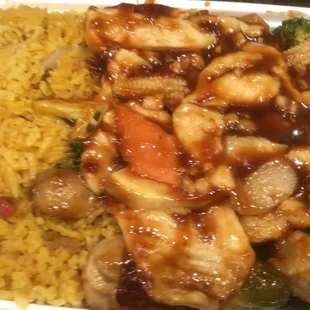 Garlic chicken combo plate with pork fried rice
