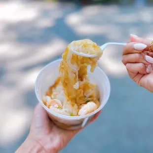 B4. Shrimp Rice Rolls