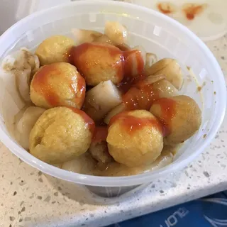 A1. Curry Fish Balls Rice Noodles
