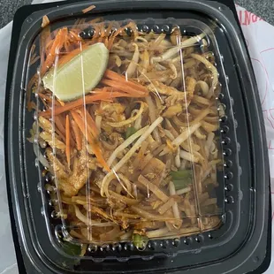N1. Pad Thai
