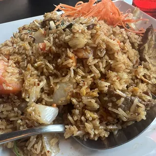 R3. Curry Fried Rice