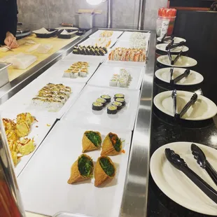 sushi and sashimi, interior