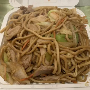 House chow mein