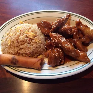 Sesame chicken lunch special