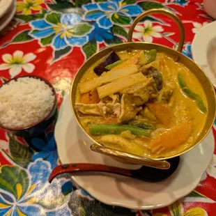 Red curry with chicken