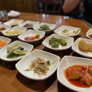 17 different Banchan