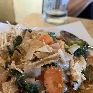 Pad Kee Mow Gain (Drunken Noodles)