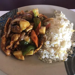 Thai Basil Chicken. Pretty Good. Too bad this place don't have hot oil