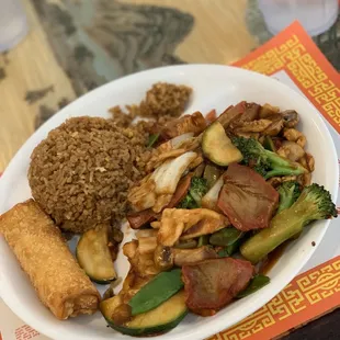 Pork &amp; chicken with vegetables