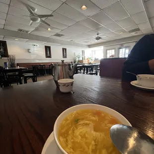 Lunch Special Egg Drop Soup (Free with Dine-in)