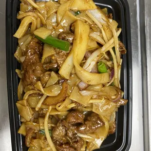 noodle dish, ramen and noodles, ramen, noodles, food, noodle soup