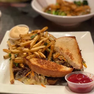 Short Rib Melt &amp; Vegetarian Garlic and Cilantro Fries