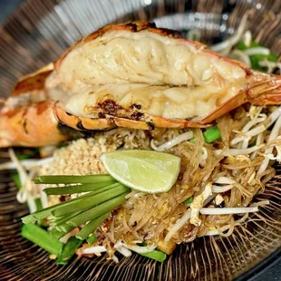 Pad Thai Wild Prawns