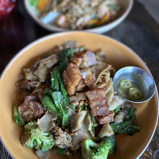 Pad See Ew / Soy Sauce Noodles