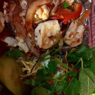 18. Yam Woon Sen Salad