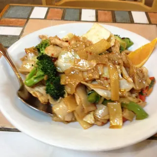 60. Pad Kee Mao