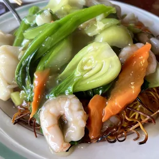 Seafood Chow Mein