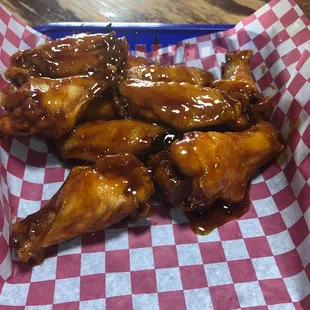 Bourbon Molasses Wings