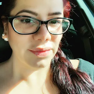 Violeta M.