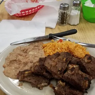Plato de costilla