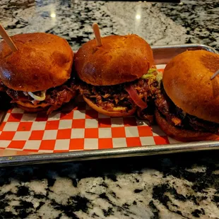 BBQ pulled pork sliders